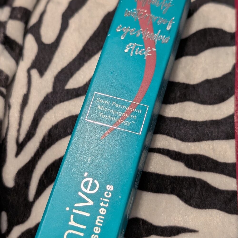 Thrive Infinity, waterproof eyeshadow stick in Tai